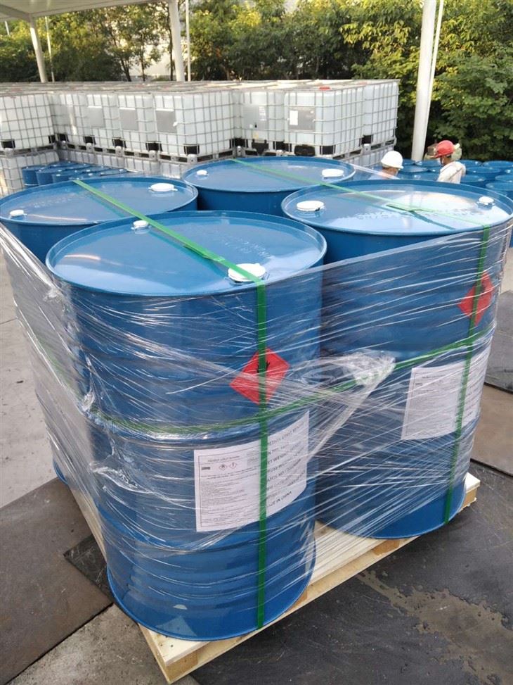 Methyl Ethyl Ketone (MEK) Ethyl Methyl Ketone Butanone C4H8O CAS 78-93-3 Methyl Ethyl Ketone (MEK) Ethyl Methyl Ketone Butanone C4H8O CAS 78-93-3